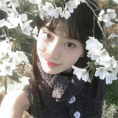 月光落在我身上